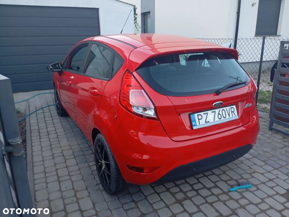 Ford Fiesta 1.0 Celebration - 3