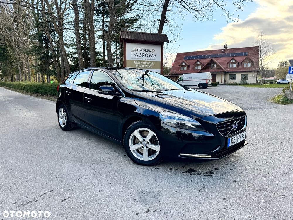 Volvo V40 D3 Momentum - 2