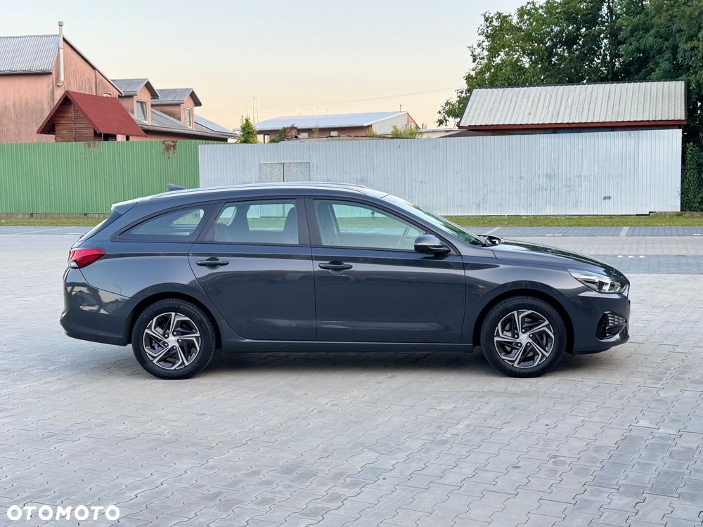 Hyundai i30 1.6 D Comfort - 7