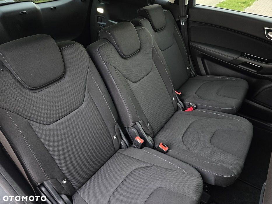 Ford S-Max 2.0 TDCi Titanium - 34