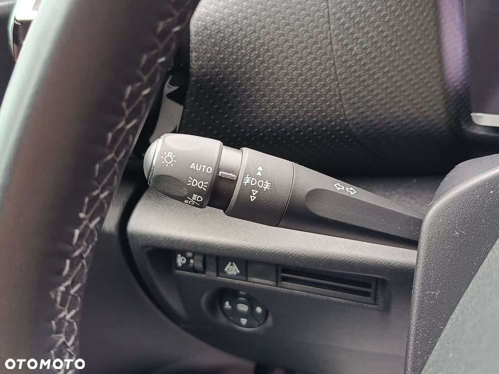 Citroën C4 1.2 PureTech Shine S&S EAT8 - 32