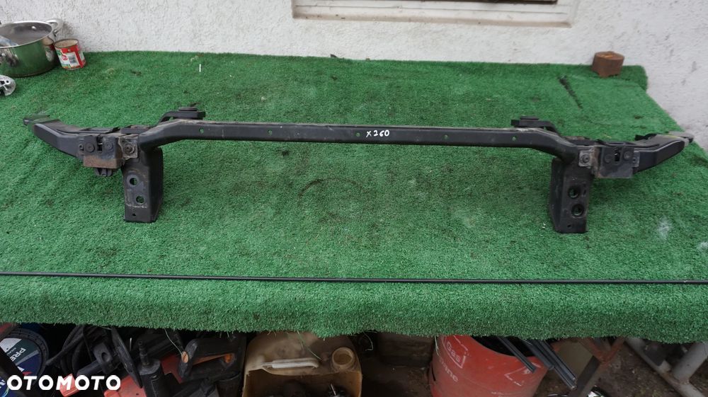 Jaguar XF II X260 2.0D pas przedni gorny oryginal