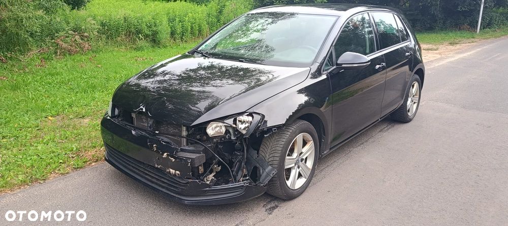 Volkswagen Golf - 4