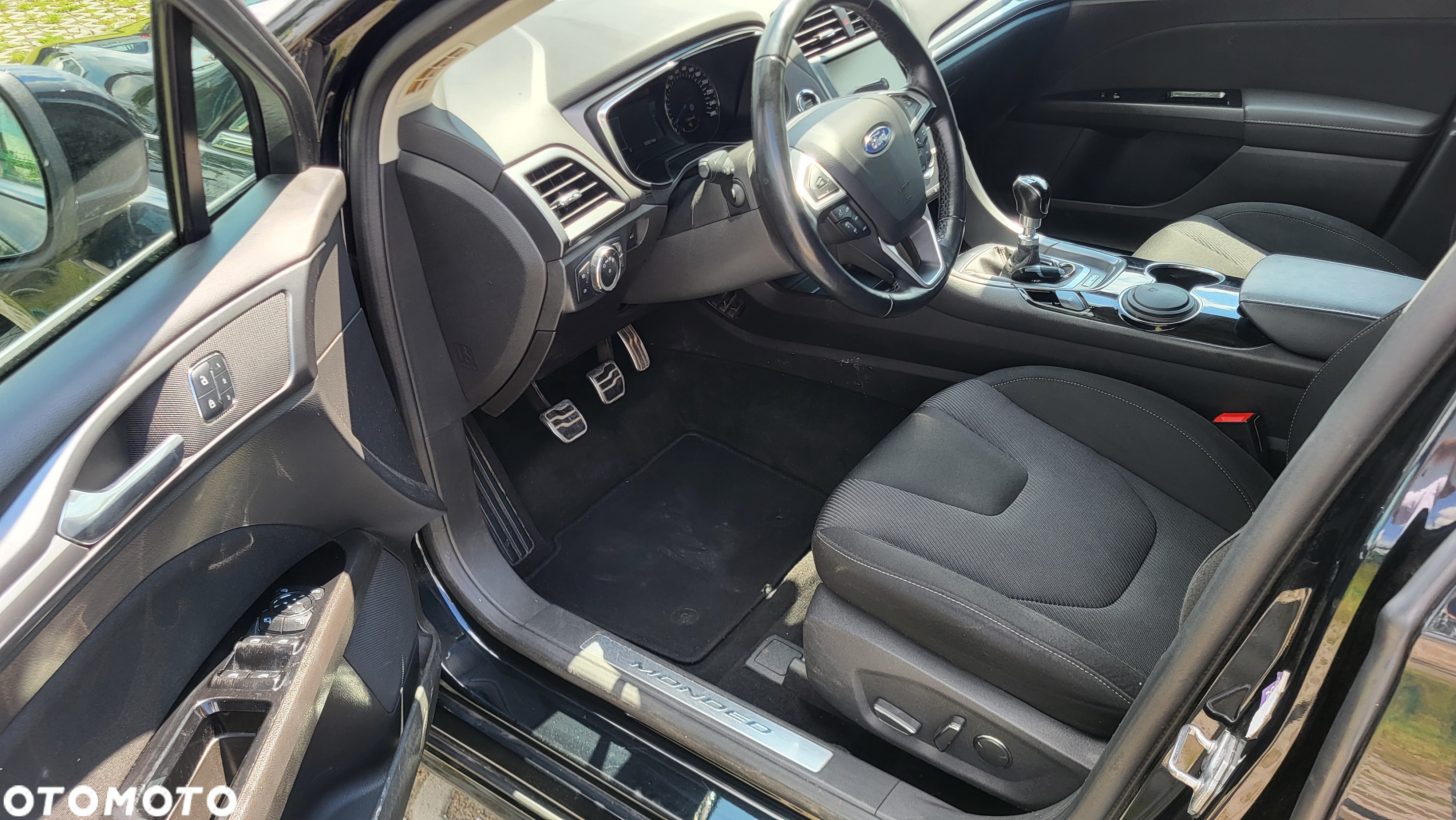 Ford Mondeo - 9