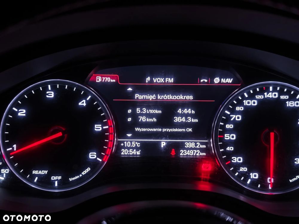 Audi A6 Avant 2.0 TDI Ultra S tronic - 27