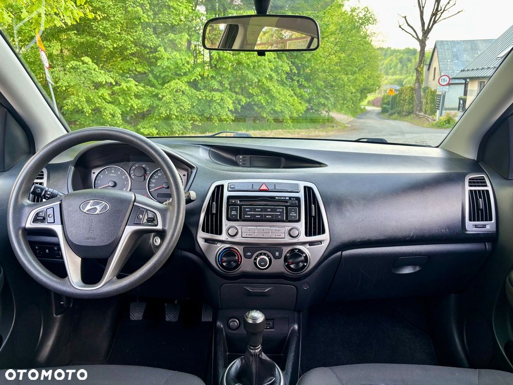 Hyundai i20 1.25 Wersja Jubileuszowa - 33