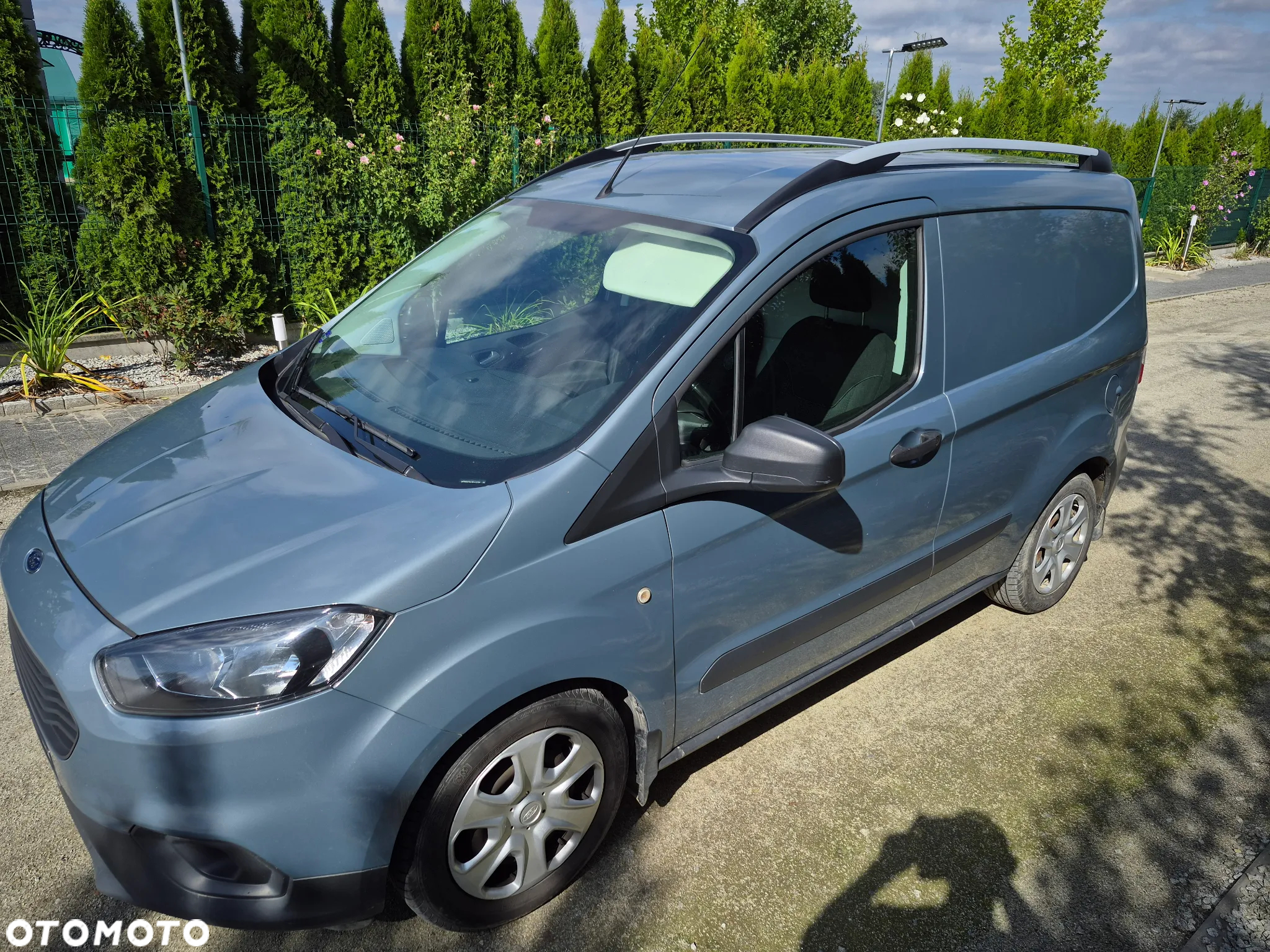 Ford COURIER - 5
