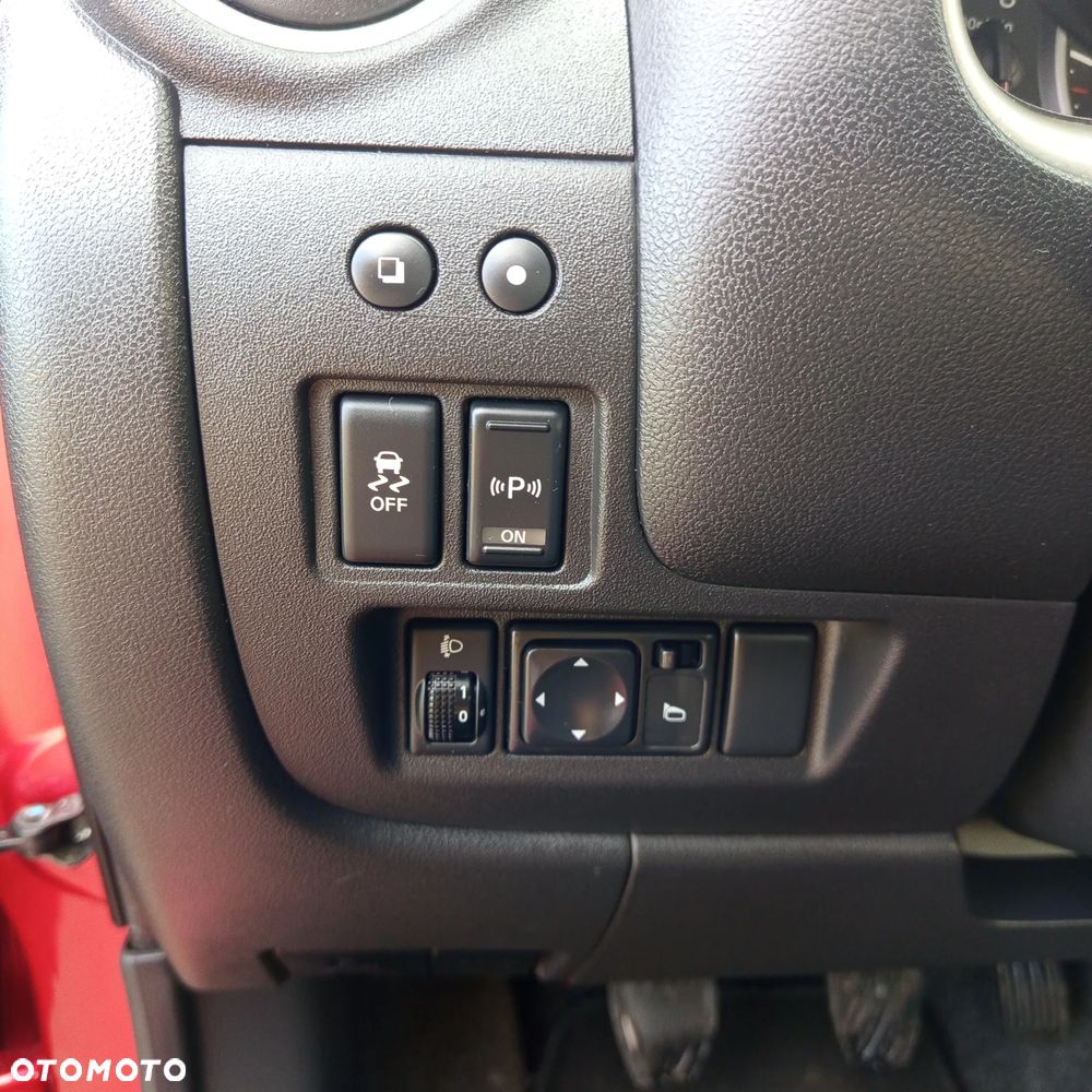 Nissan Micra 1.2 Tekna - 10