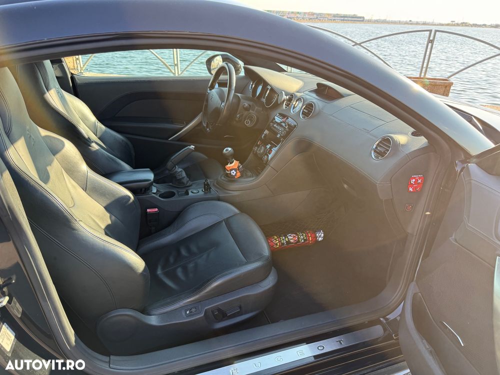 Peugeot RCZ 1.6 THP Sport - 21