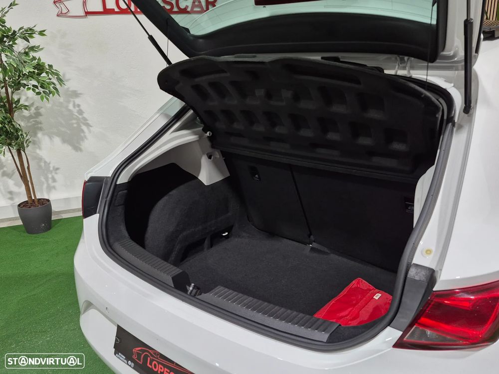 SEAT Leon 1.6 TDI Style Ecomotive - 33