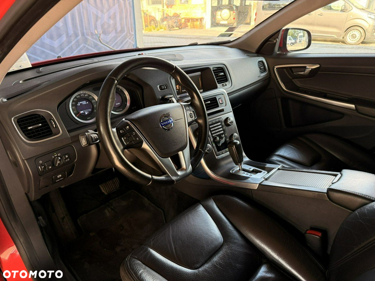 Volvo V60 - 11