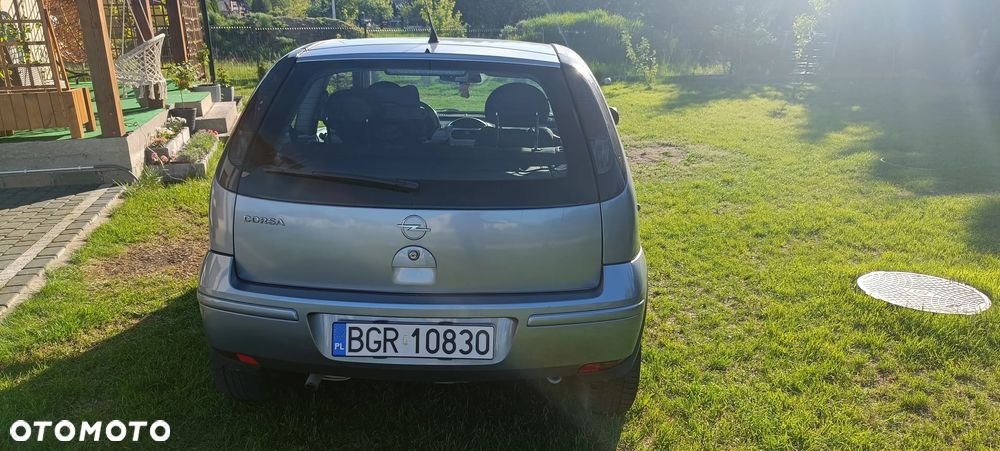 Opel Corsa - 4