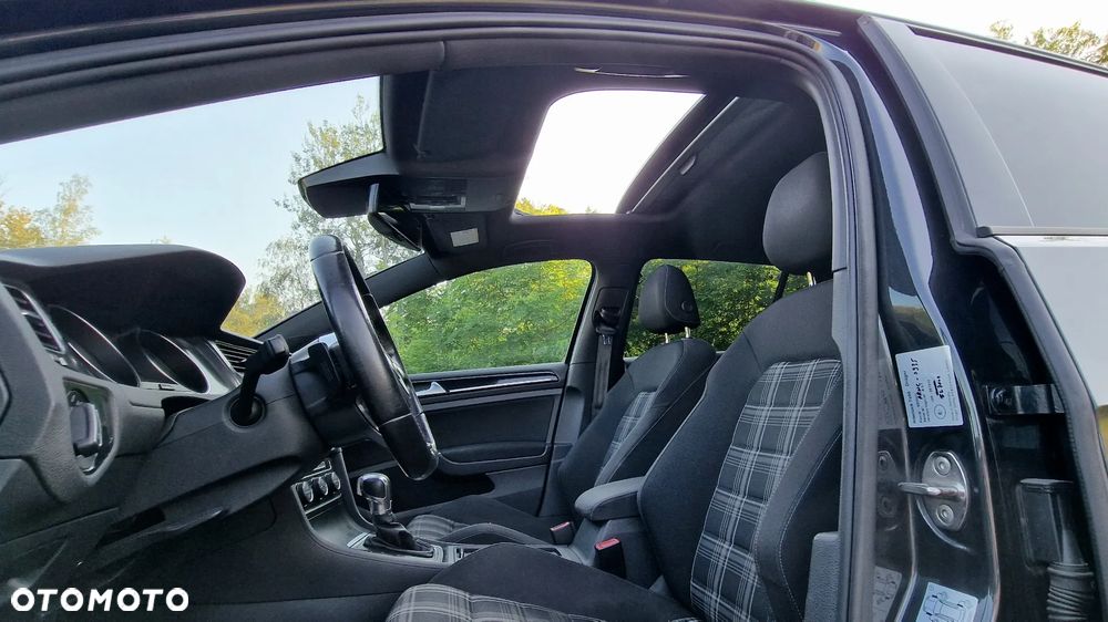 Volkswagen Golf GTD (BlueMotion Technology) DSG - 16