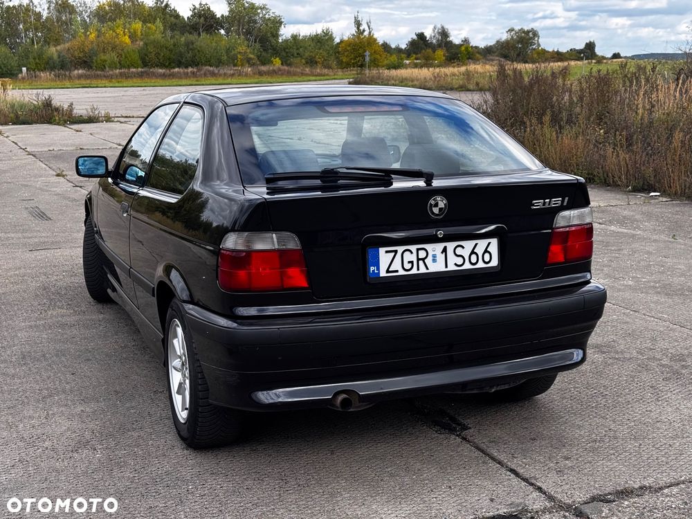 BMW Seria 3 316i - 5