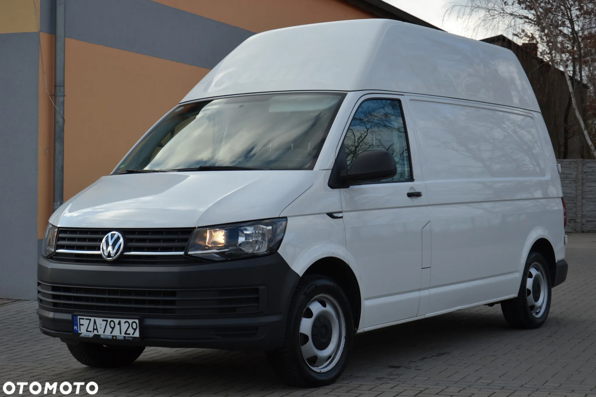 Volkswagen Transporter T6 - 2
