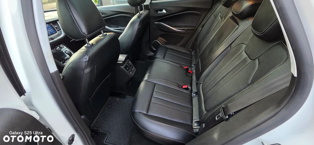 Opel Grandland X 2.0 CDTI Ultimate S&S - 10