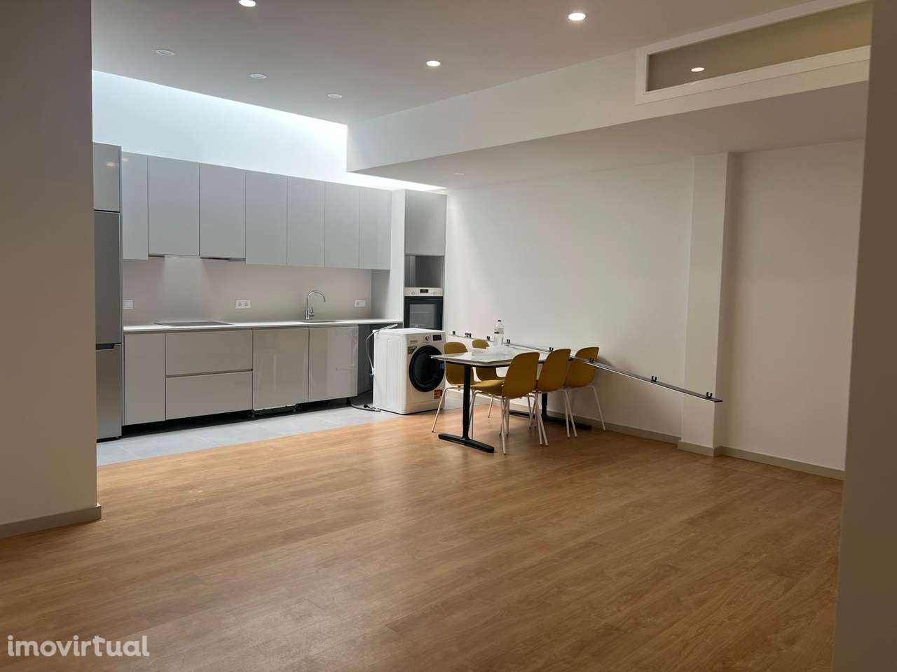 Excelente Apartamento T1 para Arrendamento – Localização Premium - Grande imagem: 2/16