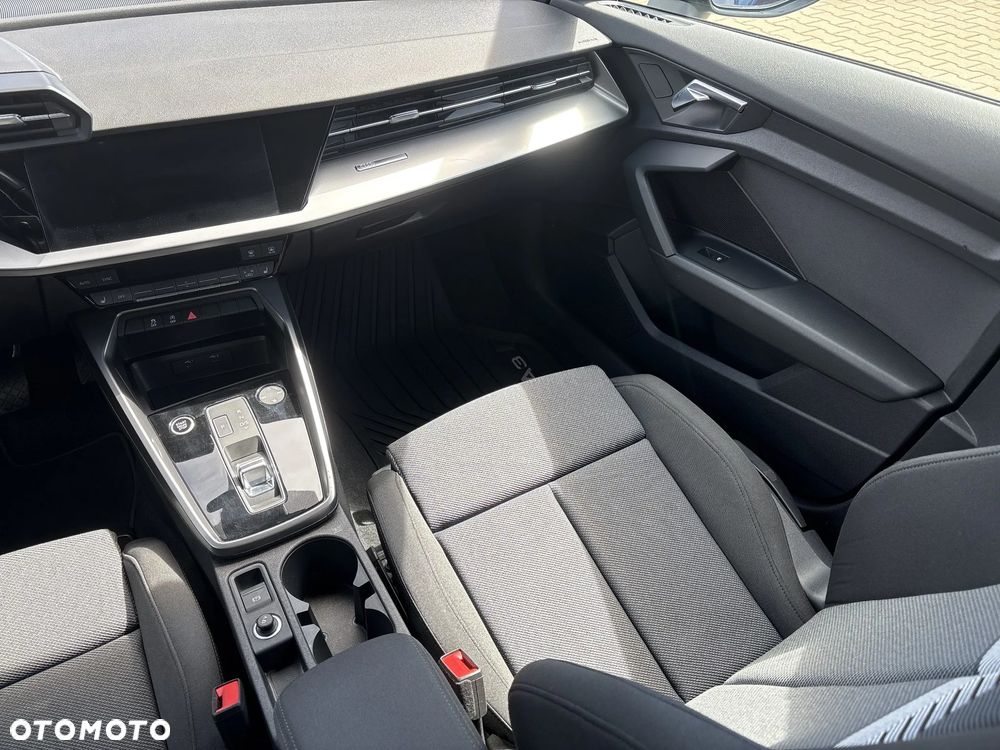 Audi A3 Sportback 35 TDI S Line S tronic - 18