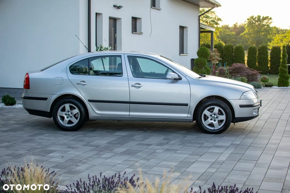 Skoda Octavia - 16
