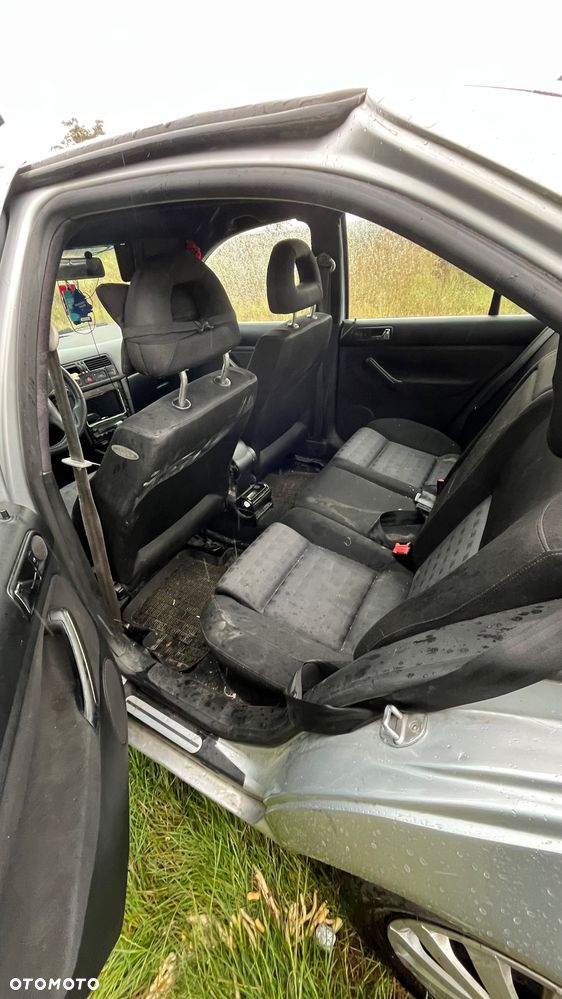 Volkswagen Bora 1.9 TDI - 10