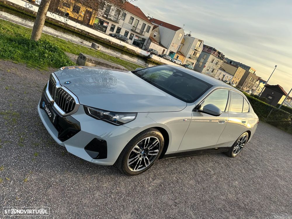 BMW i5 eDrive40 Pack Desportivo M - 2
