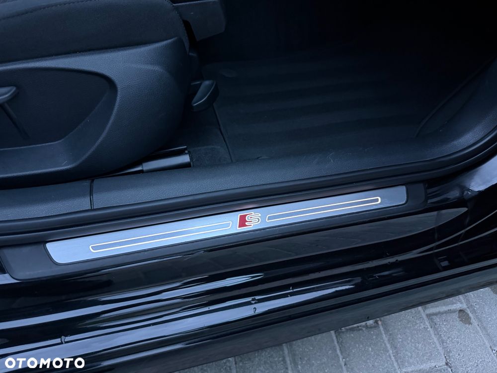 Audi A3 Sportback 1.4 TFSI CoD Sport - 23