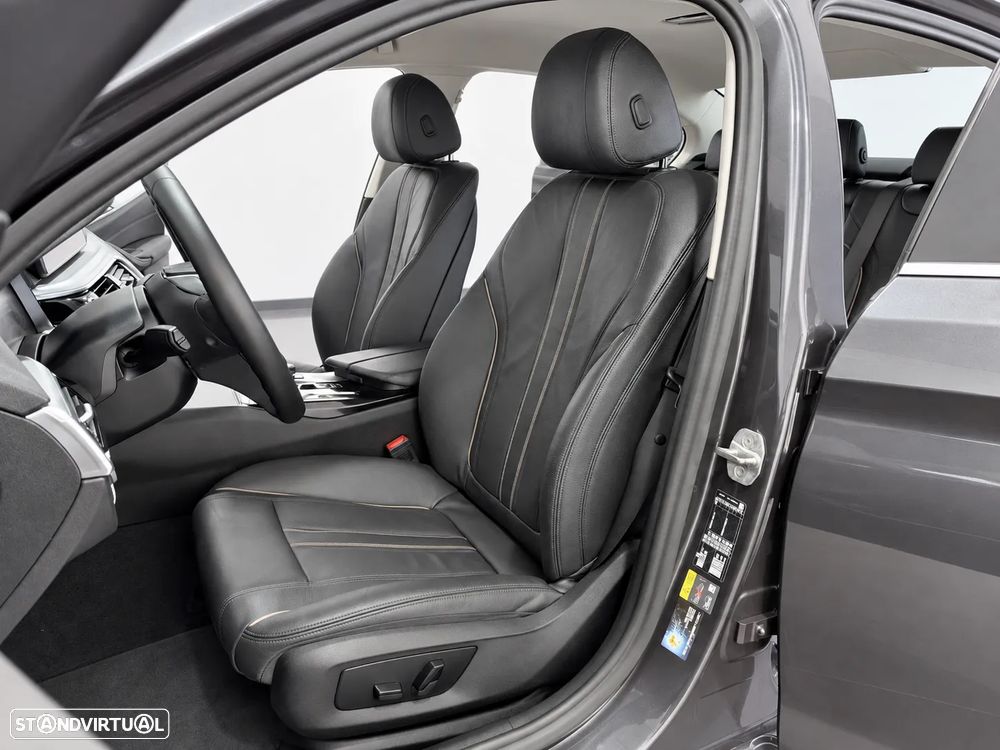 BMW 520 e Line Luxury - 40