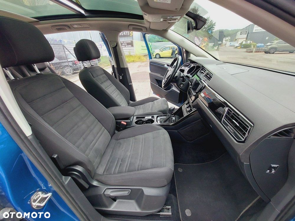 Volkswagen Touran 2.0 TDI BMT Highline DSG - 24