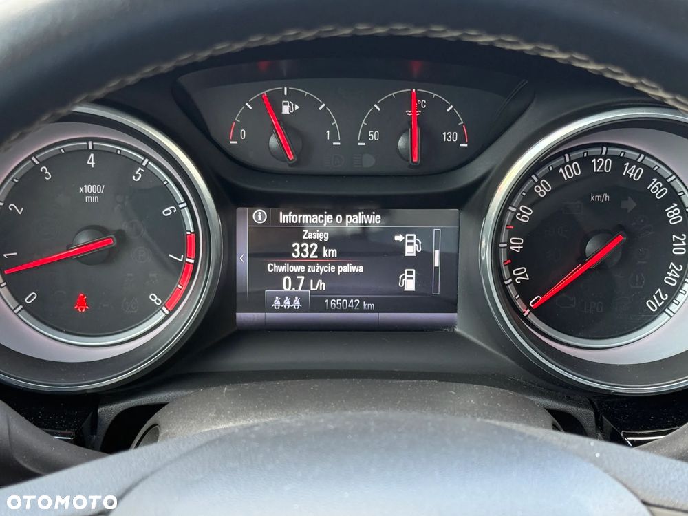 Opel Astra 1.4 T Dynamic S&S - 13
