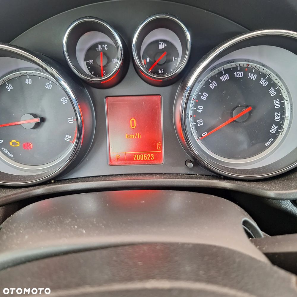 Opel Insignia 2.0 Turbo Cosmo - 7