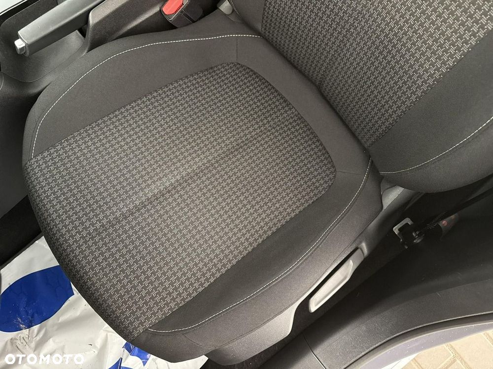 Peugeot 308 - 18
