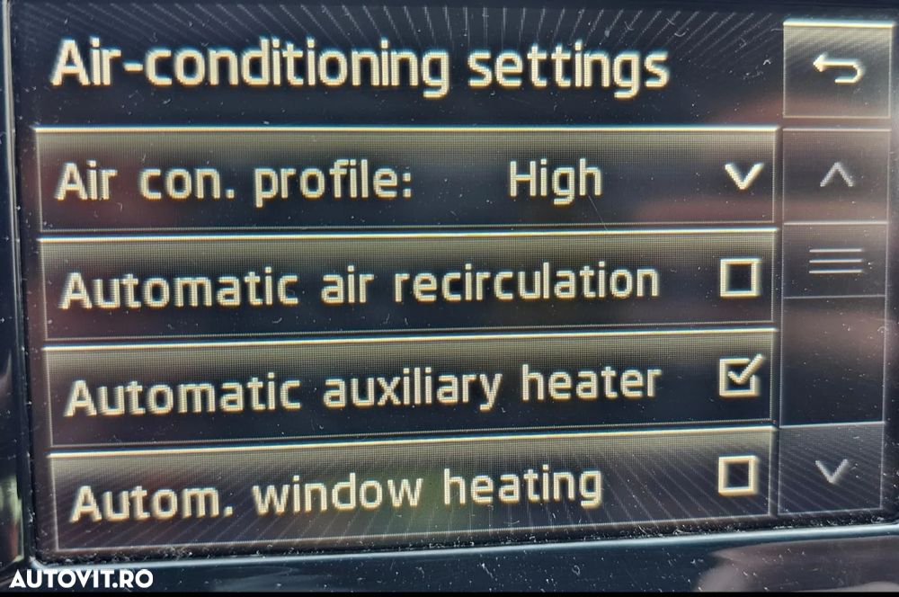 Skoda Octavia 2.0 TDI RS - 9