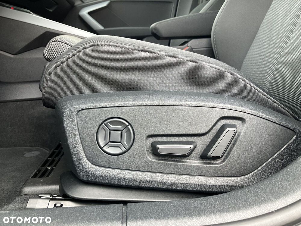 Audi A3 Sportback - 12