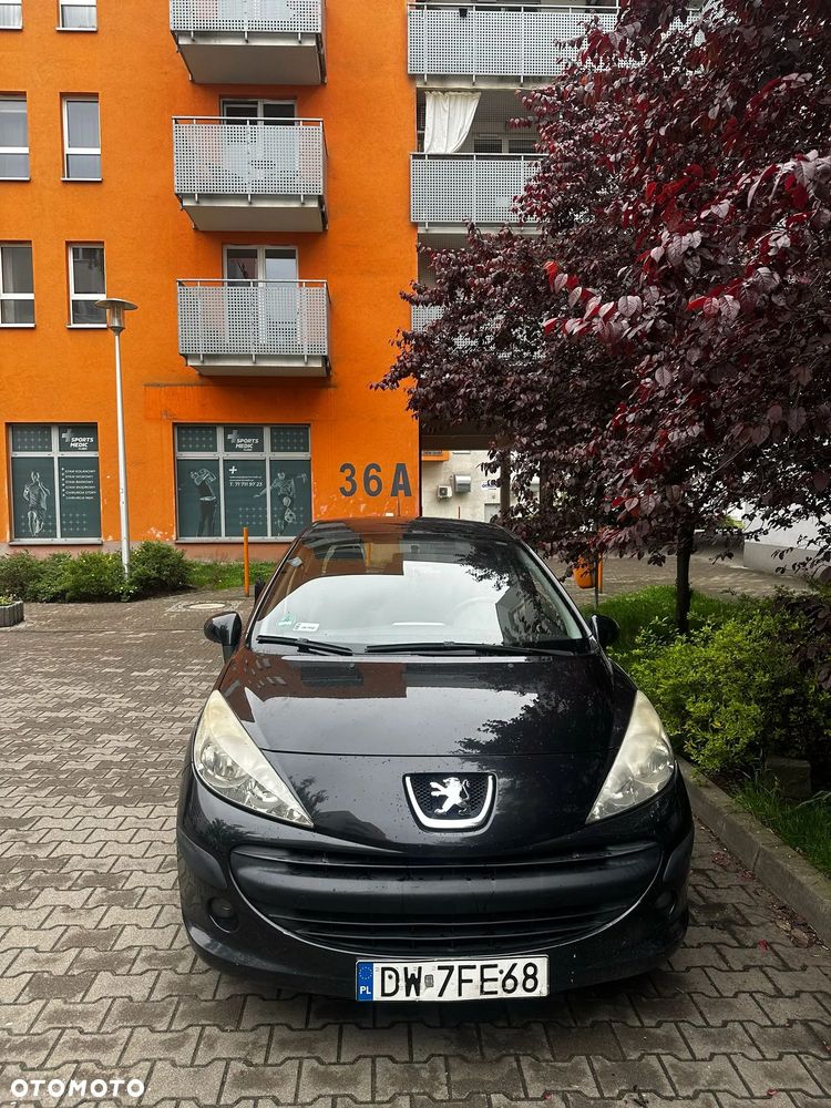 Peugeot 207 - 4