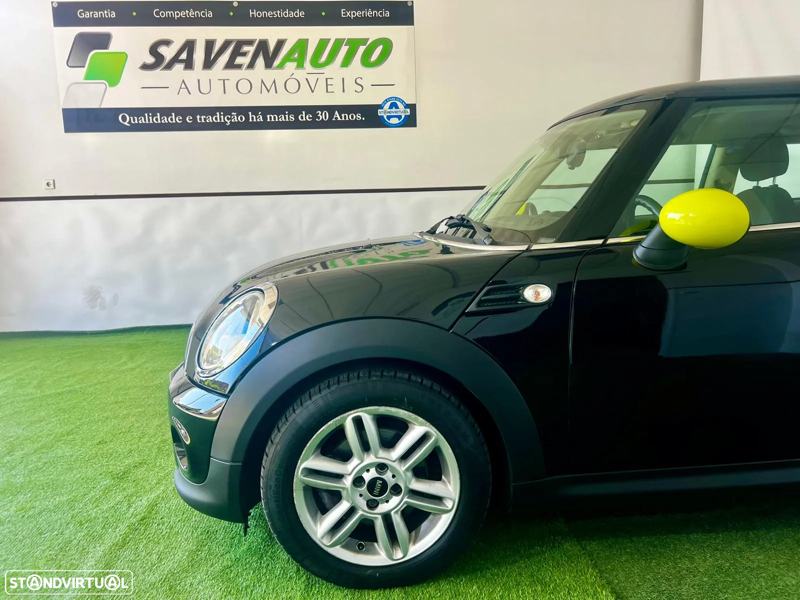 MINI 3 Portas One D - 7