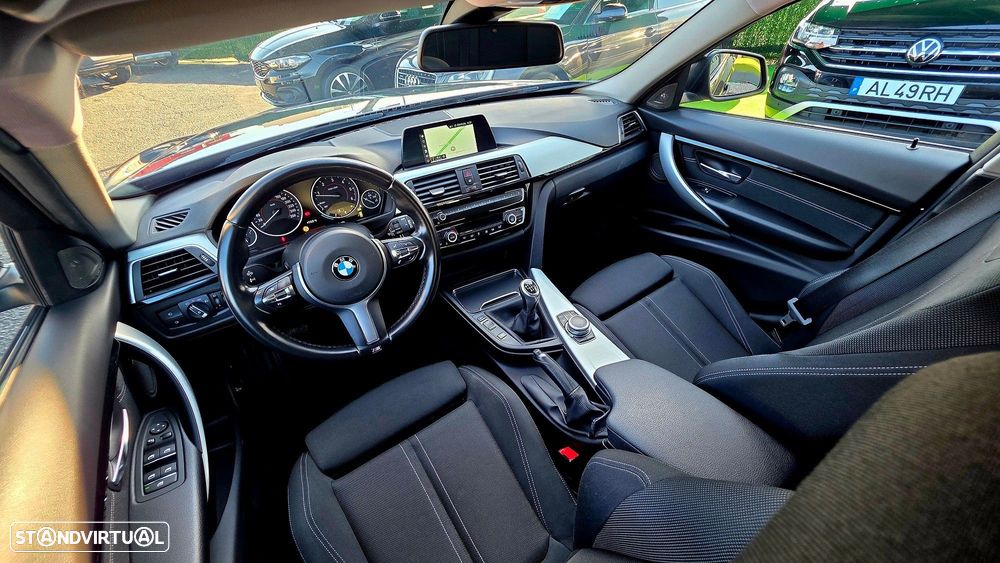 BMW 320 d Line Sport - 10