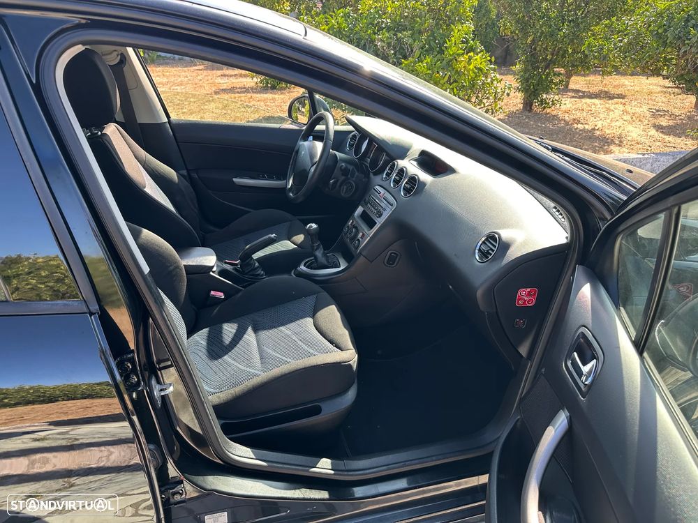 Peugeot 308 1.6 HDi Active - 34