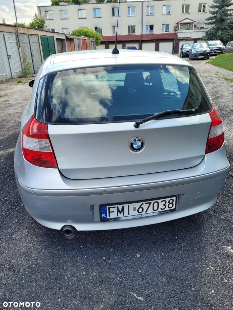 BMW Seria 1 116i - 1