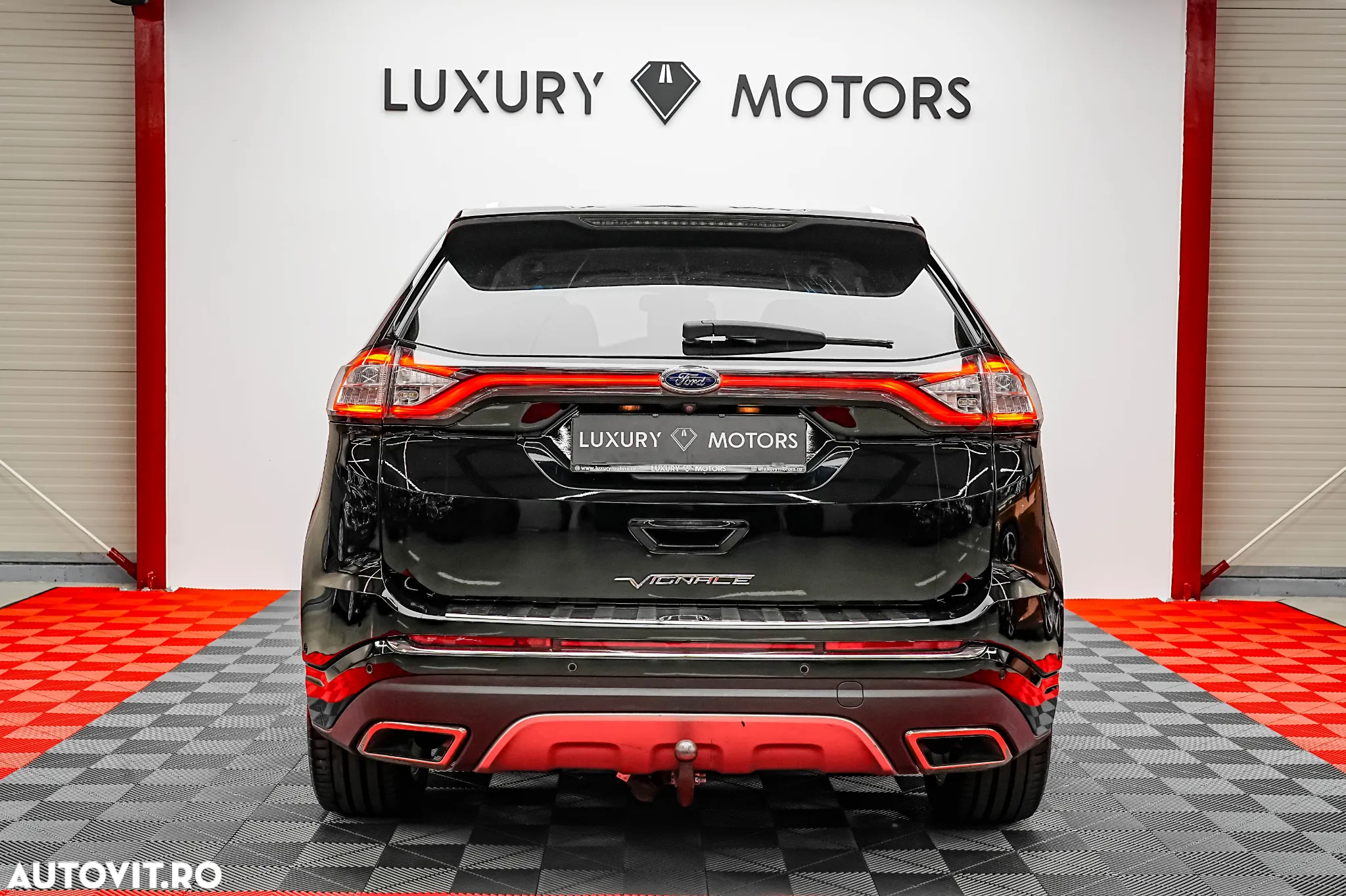 Ford Edge 2.0 TDCi Bi-Turbo 4x4 Vignale - 12