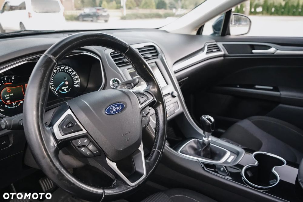 Ford Mondeo SW - 24