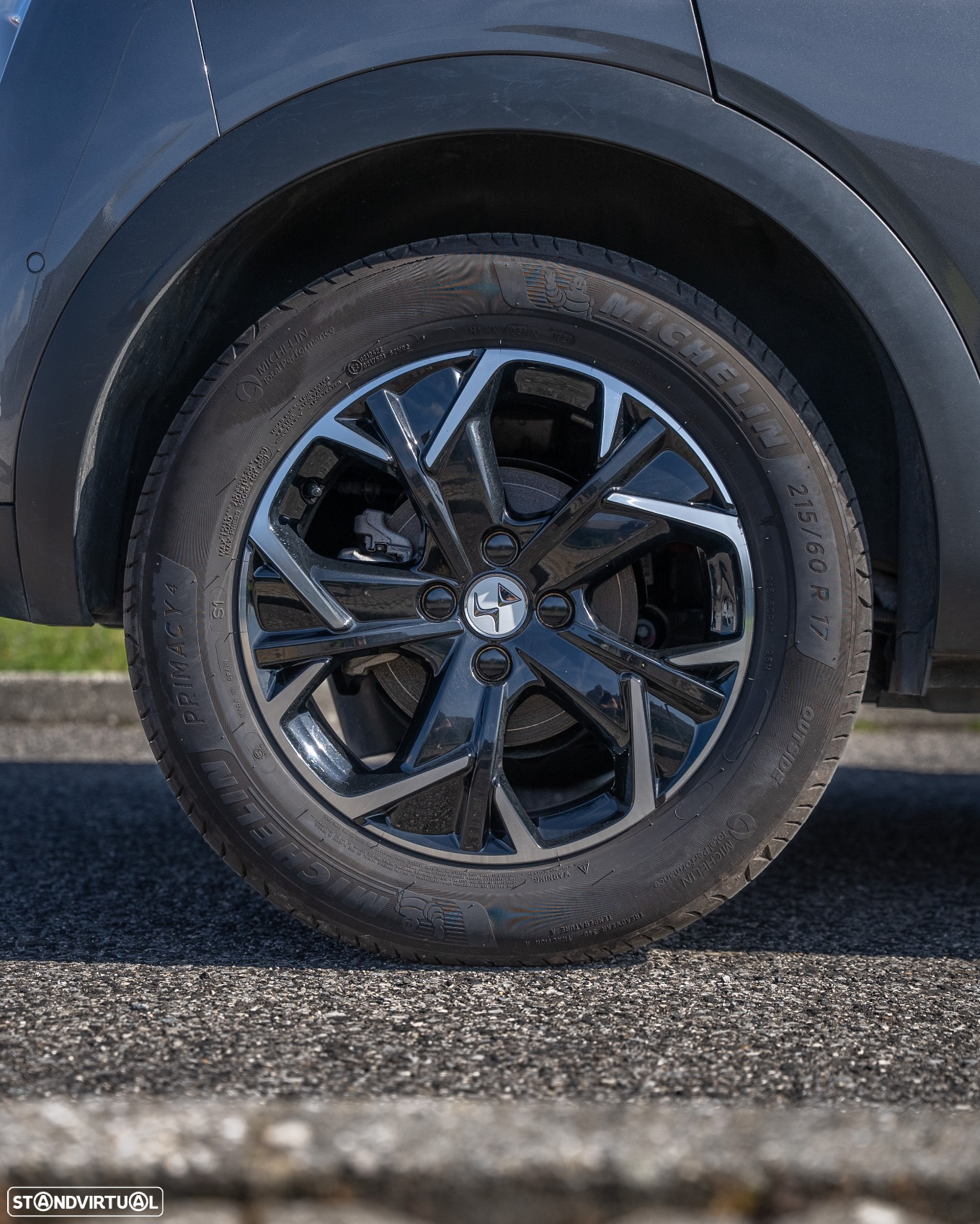 DS DS3 Crossback E-TENSE PERFORMANCE LINE - 9