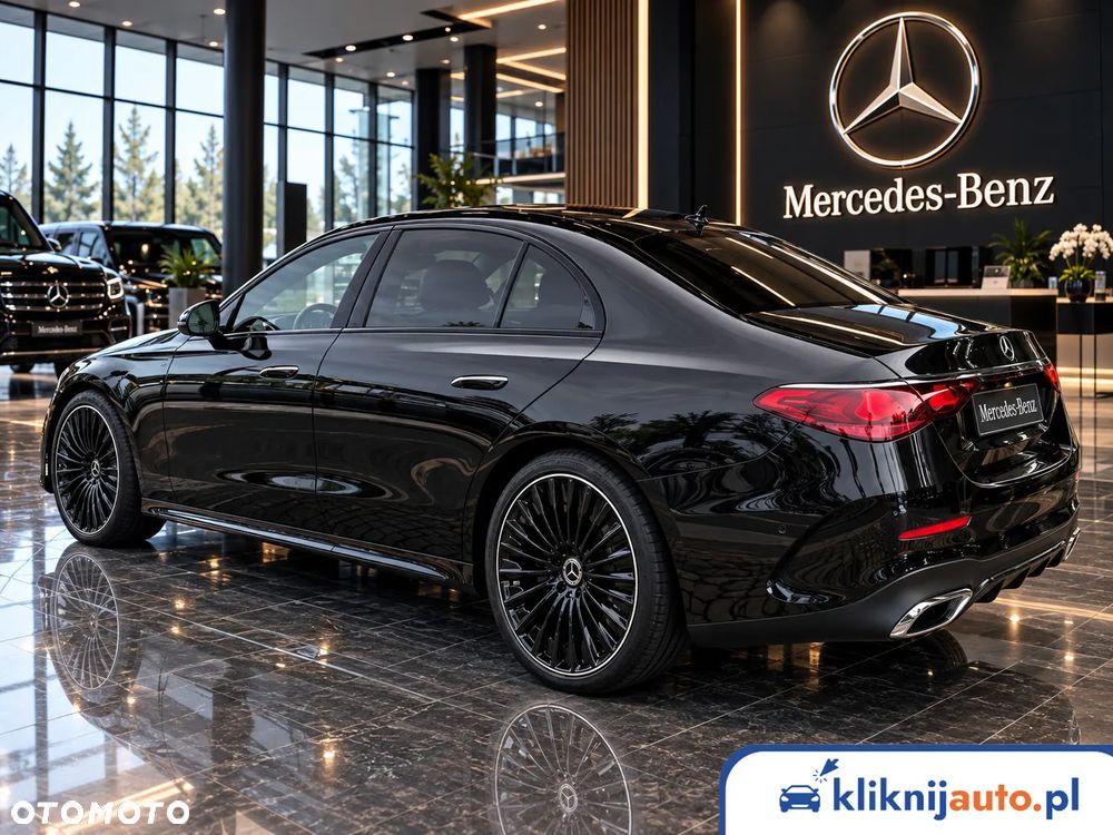 Mercedes-Benz Klasa E 220 d mHEV 4-Matic AMG 9G-Tronic - 3