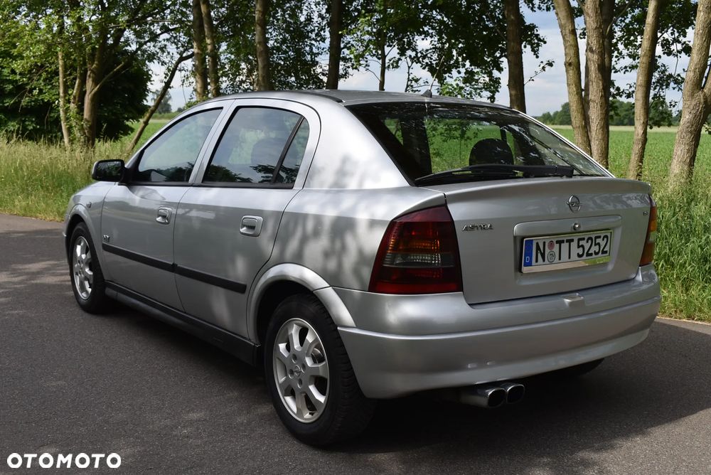 Opel Astra 1.6 Elegance - 4