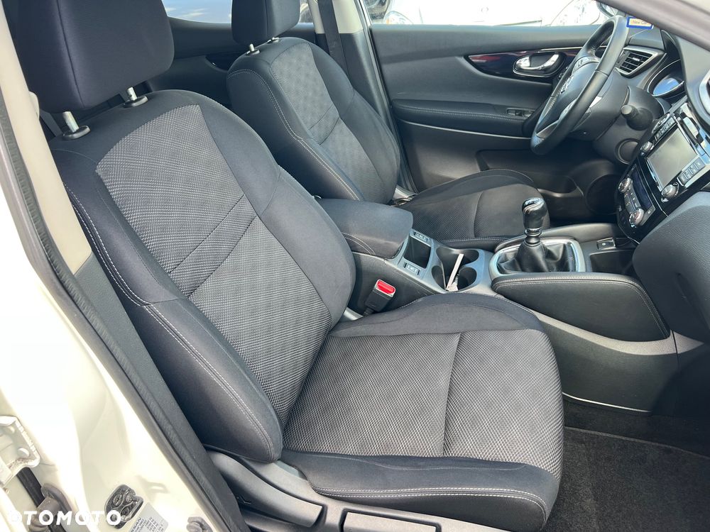 Nissan Qashqai 1.6 dCi Tekna - 15