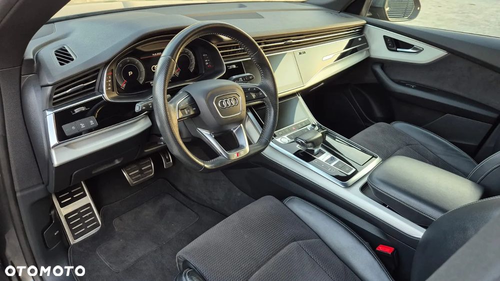 Audi Q8 50 TDI quattro tiptronic - 11