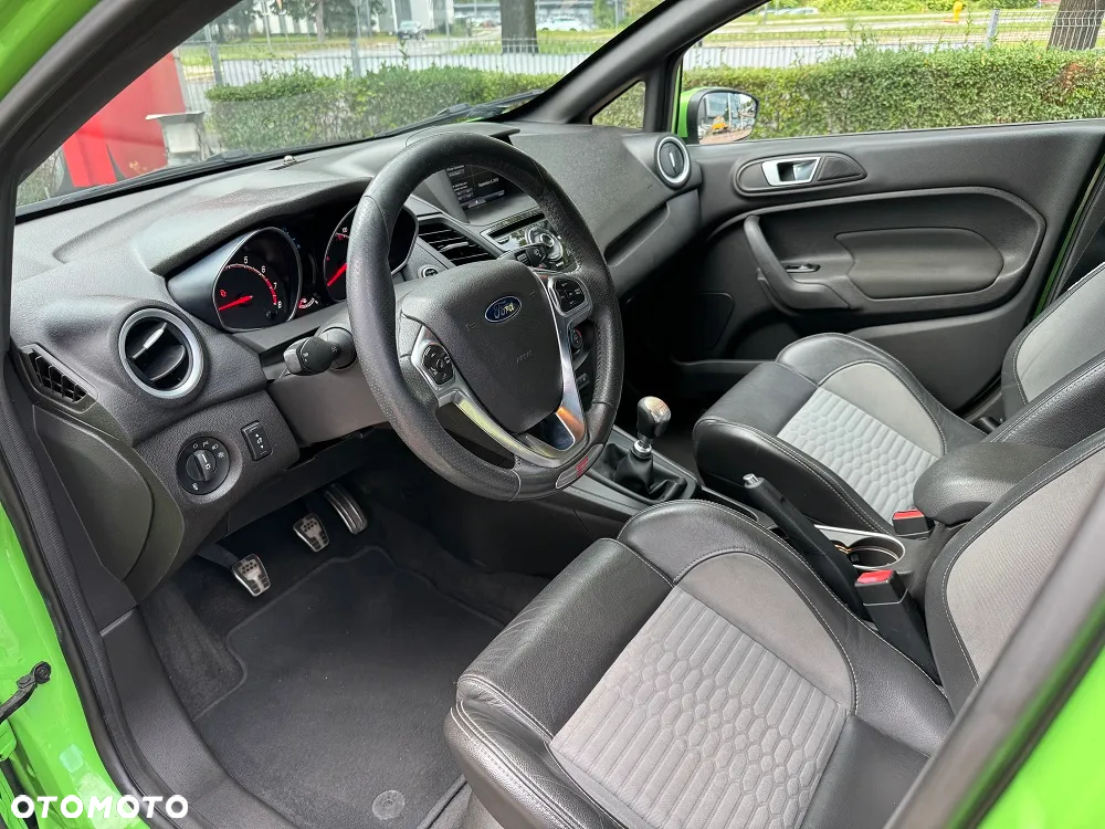 Ford Fiesta 1.6 EcoBoost ST200 - 8