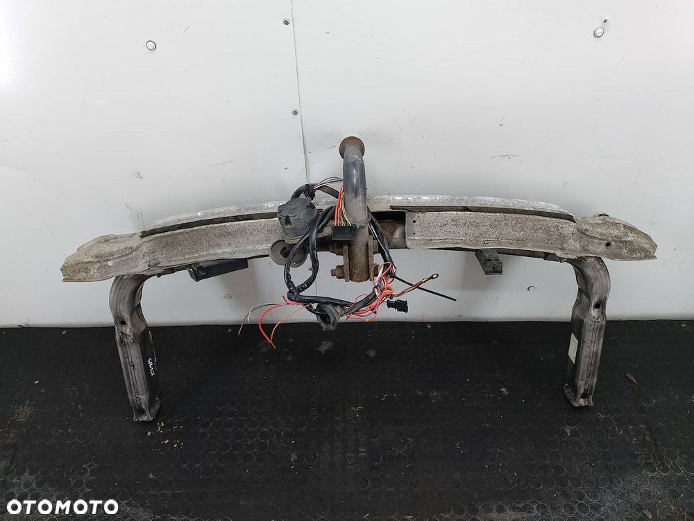 HAK HOLOWNICZY AUDI A4 B6 8E0092101  AD450B KOMBI - 1