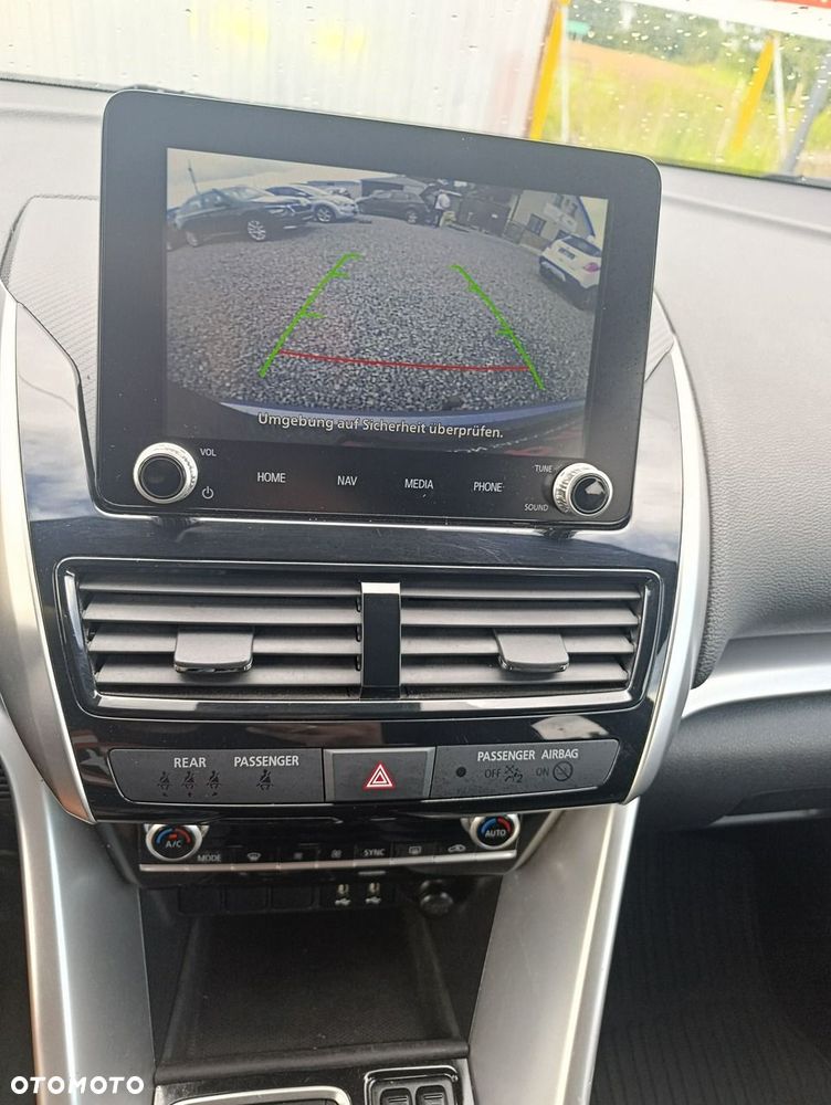 Mitsubishi Eclipse Cross - 25