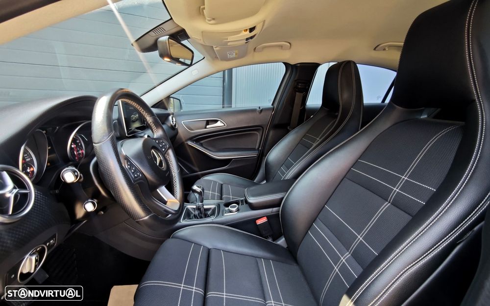 Mercedes-Benz A 180 d Urban - 10