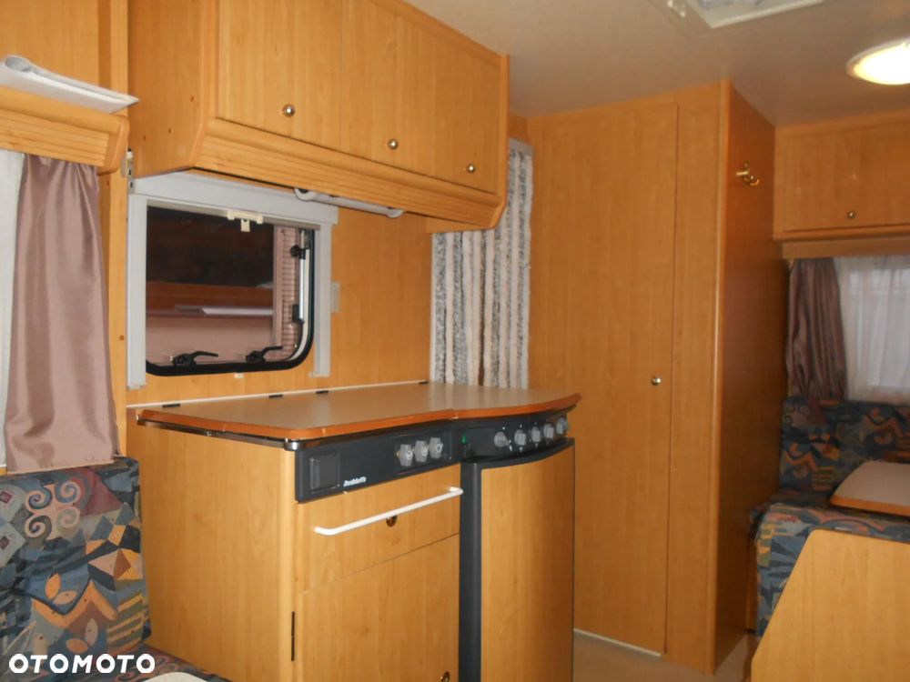 Dethleffs CAMPER 390 - 6